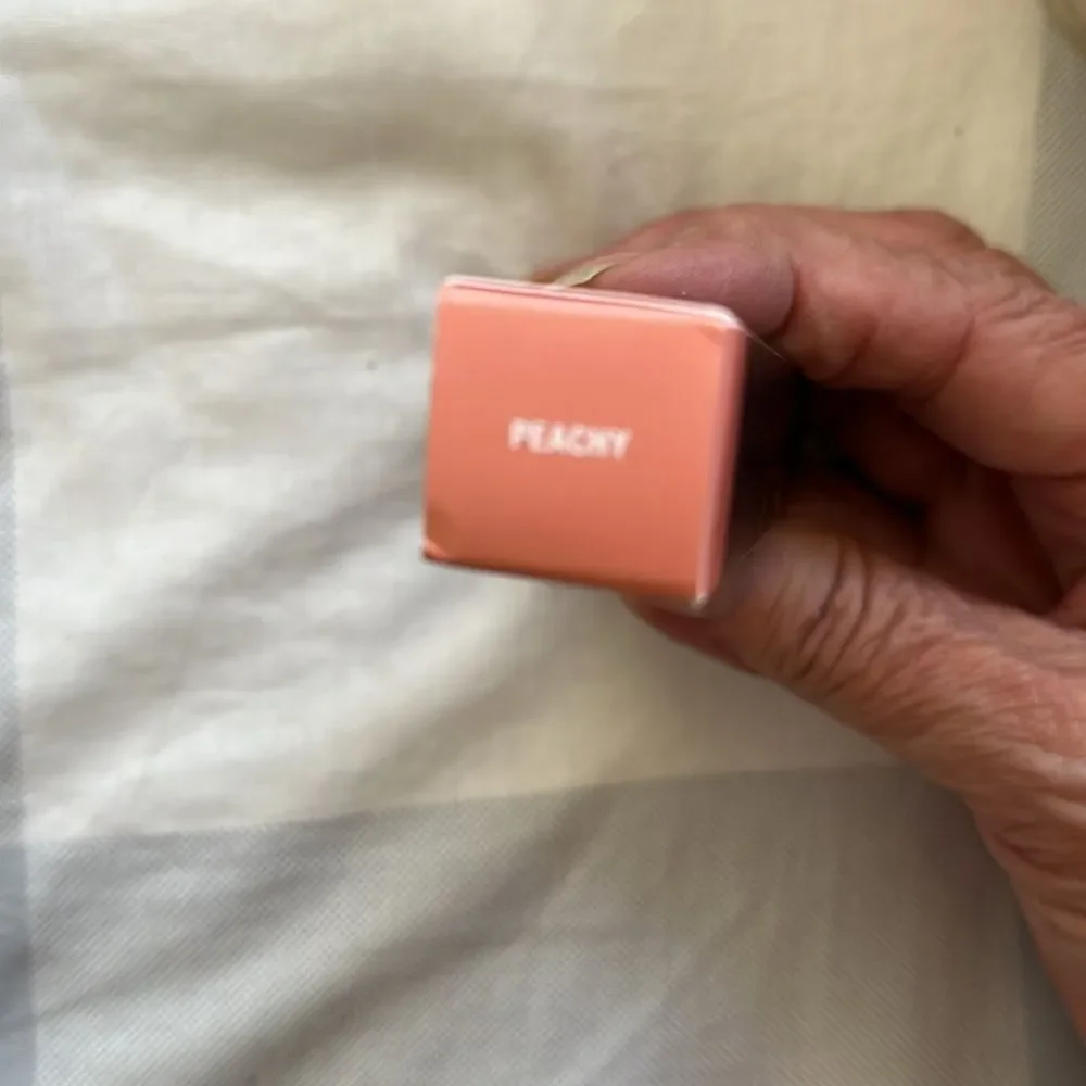 Anastasia Beverly Hills Lip Gloss NIB Peachy